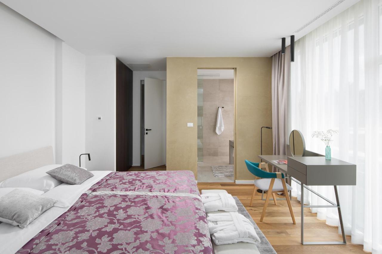 Design Villa Noble With Spa บาเล ภายนอก รูปภาพ