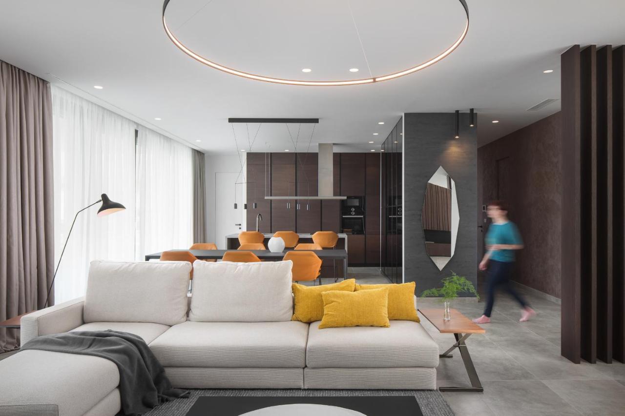 Design Villa Noble With Spa บาเล ภายนอก รูปภาพ
