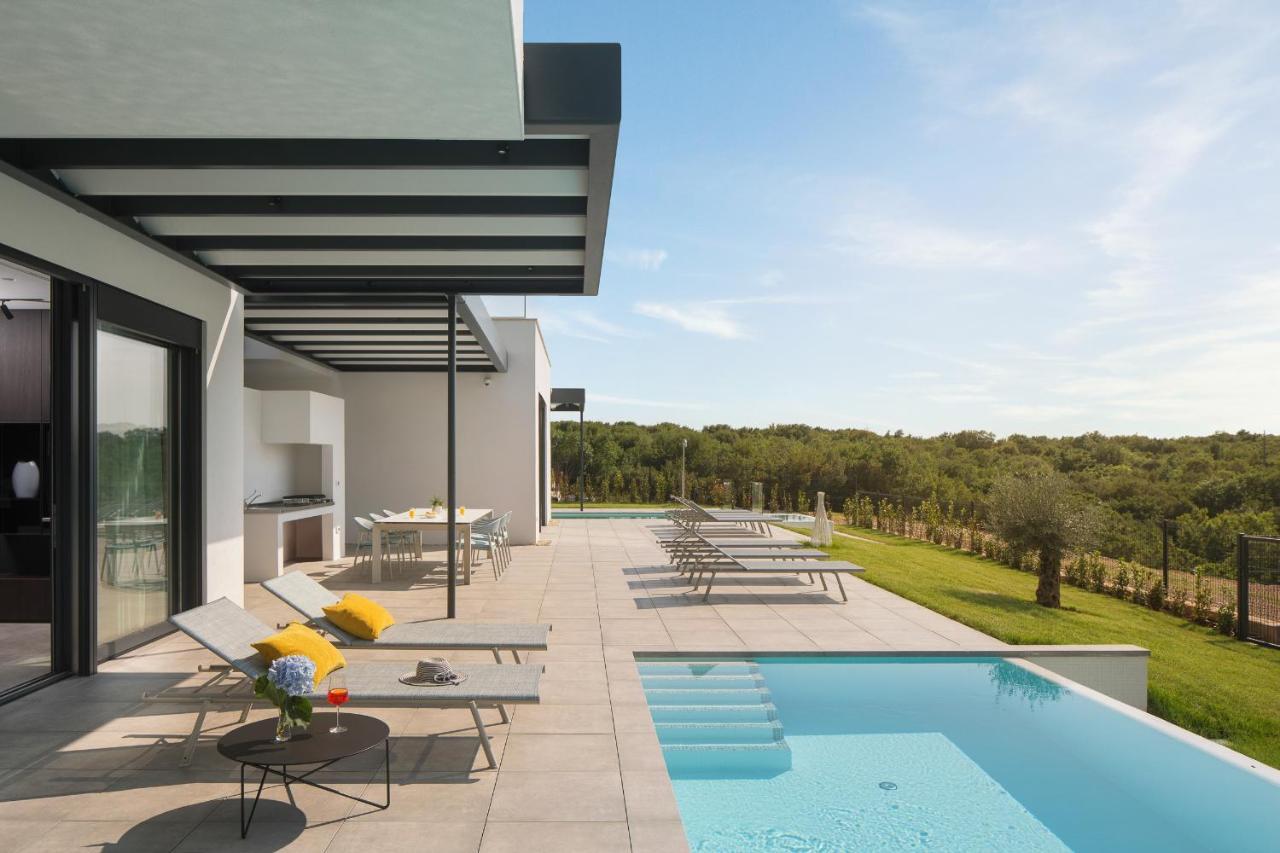 Design Villa Noble With Spa บาเล ภายนอก รูปภาพ